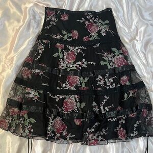 🥀 Lace Rose Midi Skirt from Express